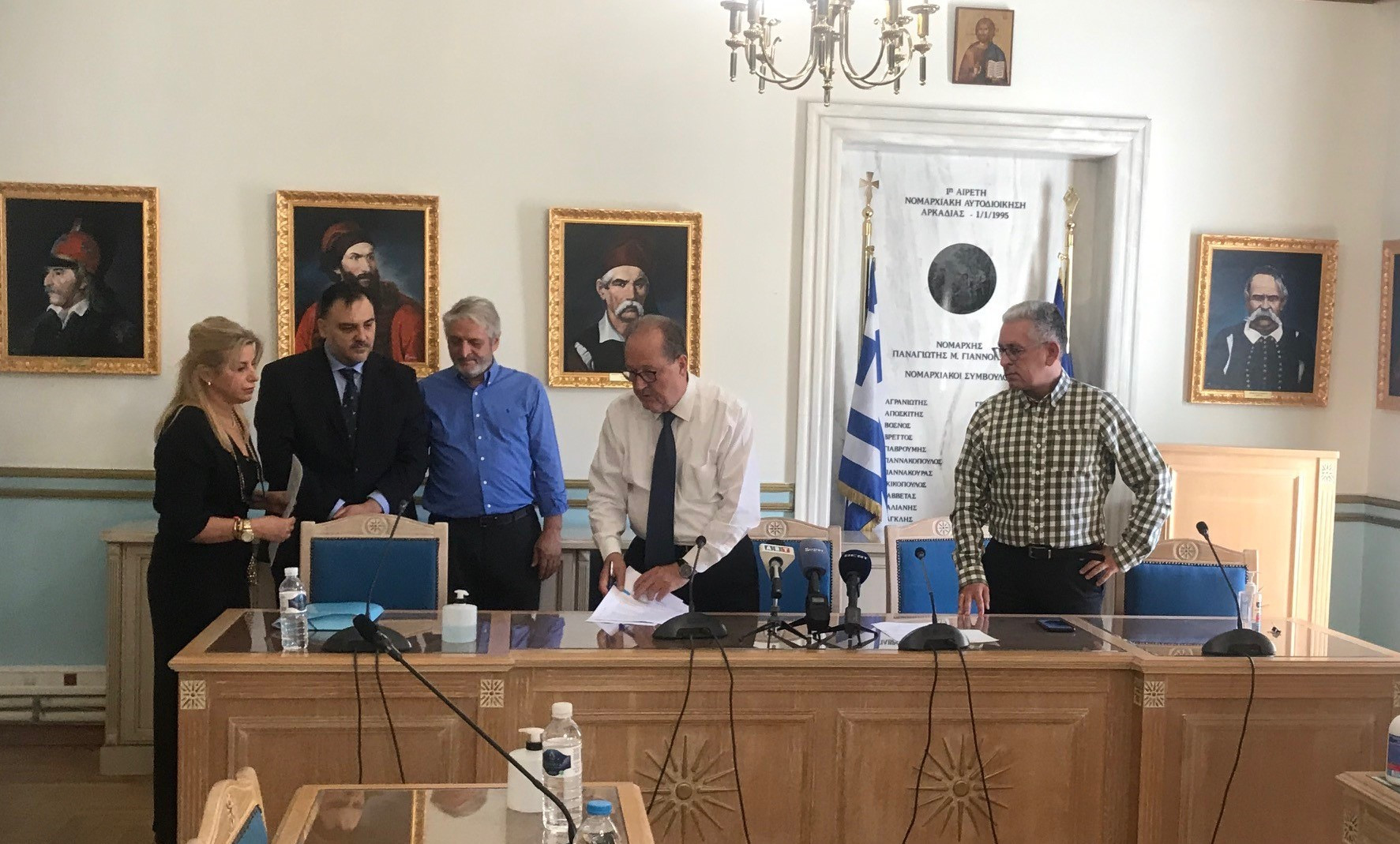 Peloponnese Region and the association of companies SingularLogic - Space Hellas - Top Vision signed the contract for the Upgrading the Safety of the Road Network of the Peloponnese Region project